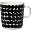 MARIMEKKO Oiva Räsymatto Stoneware Mug (Black/White) – Refine Your Kitchen Décor with Our Iconic White Stoneware — Large Tea Mug — Porcelain Coffee Mug to Elevate Your Drinking Experience (13.5oz)