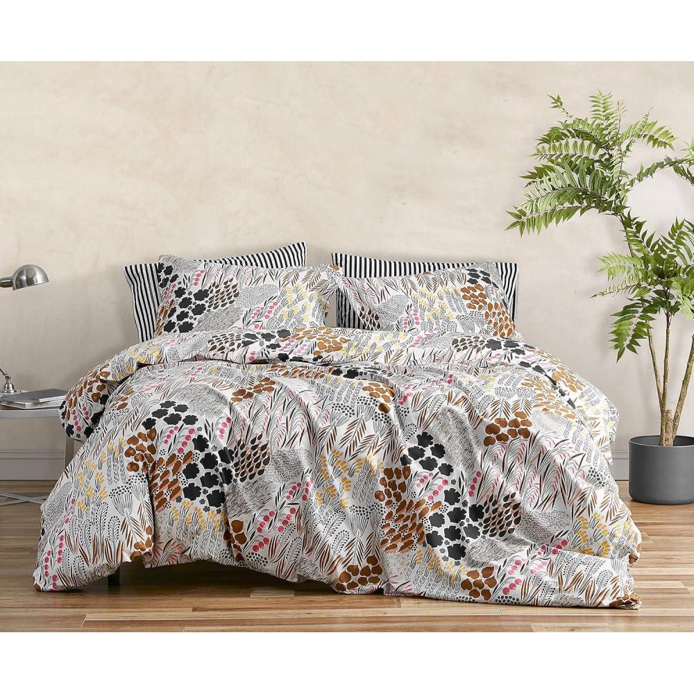 imageMARIMEKKO Queen Comforter Set Soft Cotton Percale Bedding with Medium Weight Feel for Year Round Comfort 3 Piece Bed Set with Matching Pillowcases Pieni LettoKing