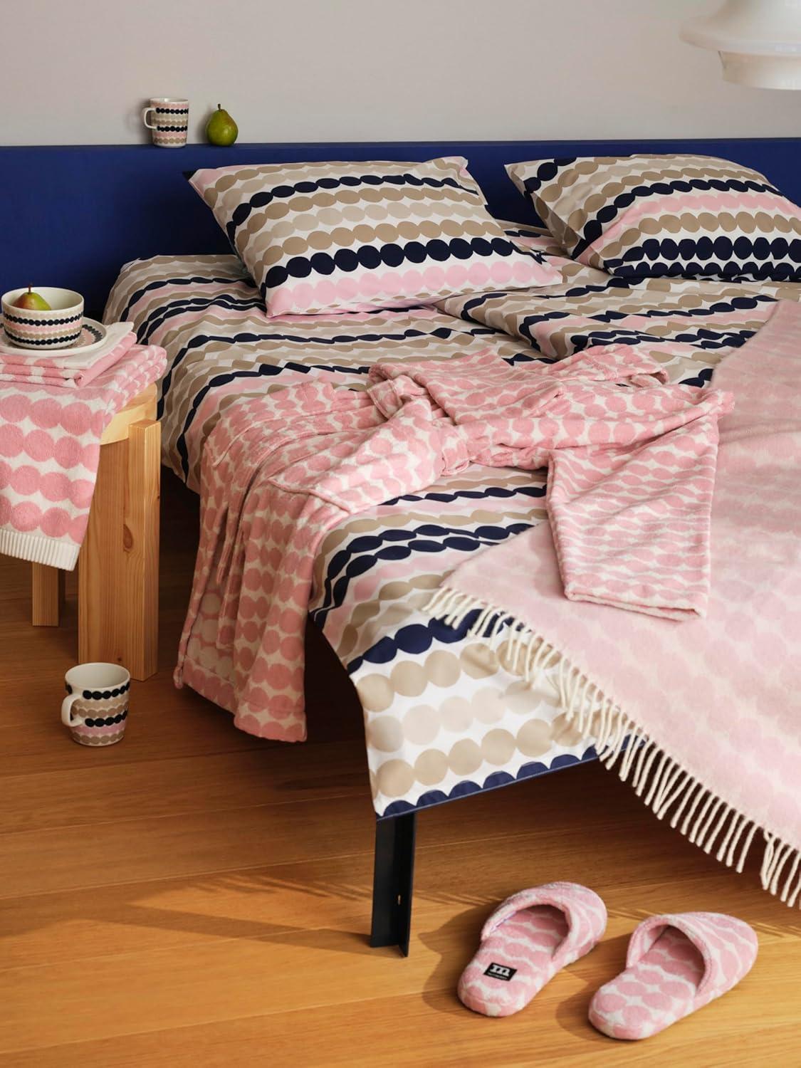 imageMARIMEKKO Rsymatto Blanket  Refine Your Home Dcor with Our Pink ampamp White Decorative Throw Blankets for Sofa 51 x 71 Inch