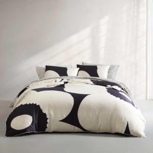Marimekko – Queen Duvet Cover Set, Super Soft Organic Bedding, Casual Home Decor (Vesi Unikko Yellow, Queen)(Iso Unikko Charcoal)