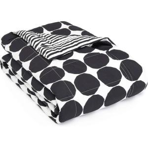 Marimekko – USHSEE1166166 | Pienet Kivet Collection | Soft and Cozy Breathable Blanket, Lightweight and Perfect for Sofa Couch or Bed, Modern and Stylish Home Décor, King, Black
